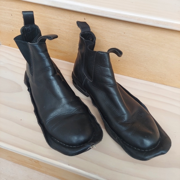 Comme des Garcons Black deconstructed pull on boots - Picture 2 of 12